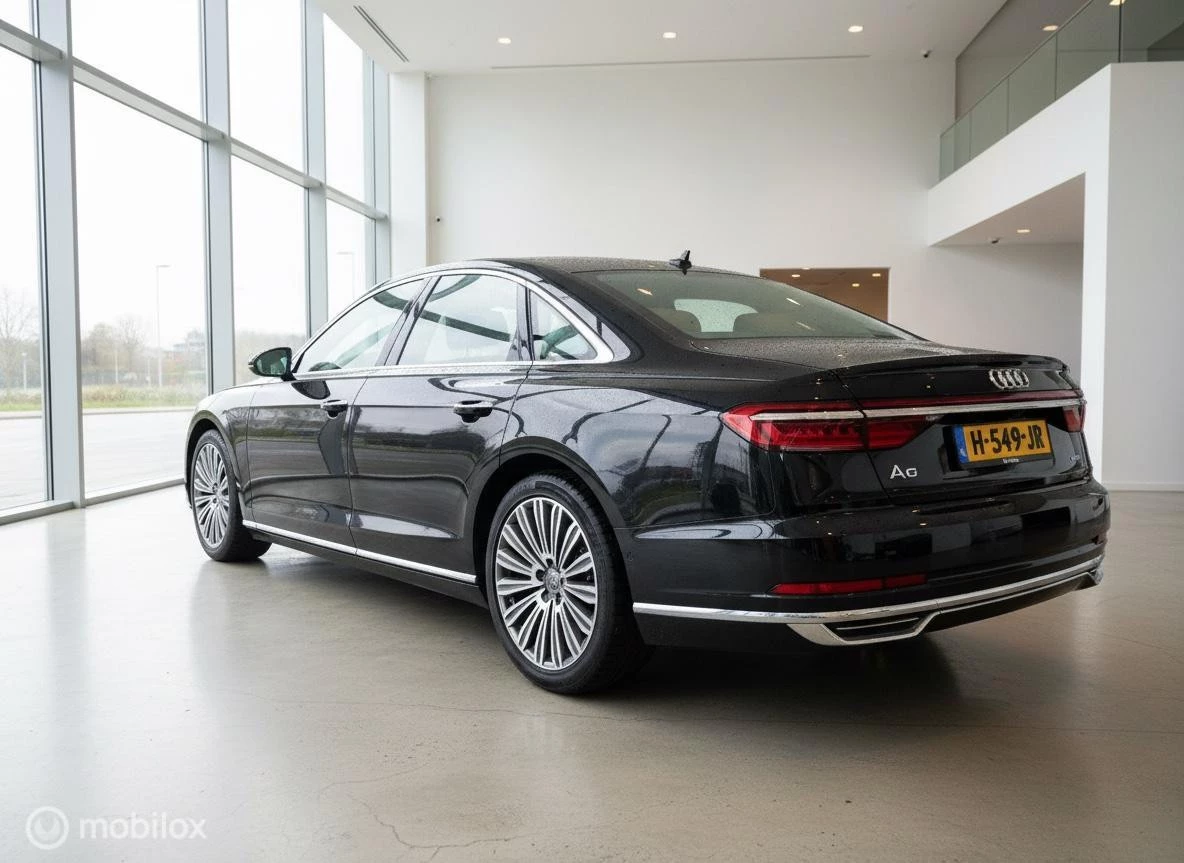 Hoofdafbeelding Audi A8