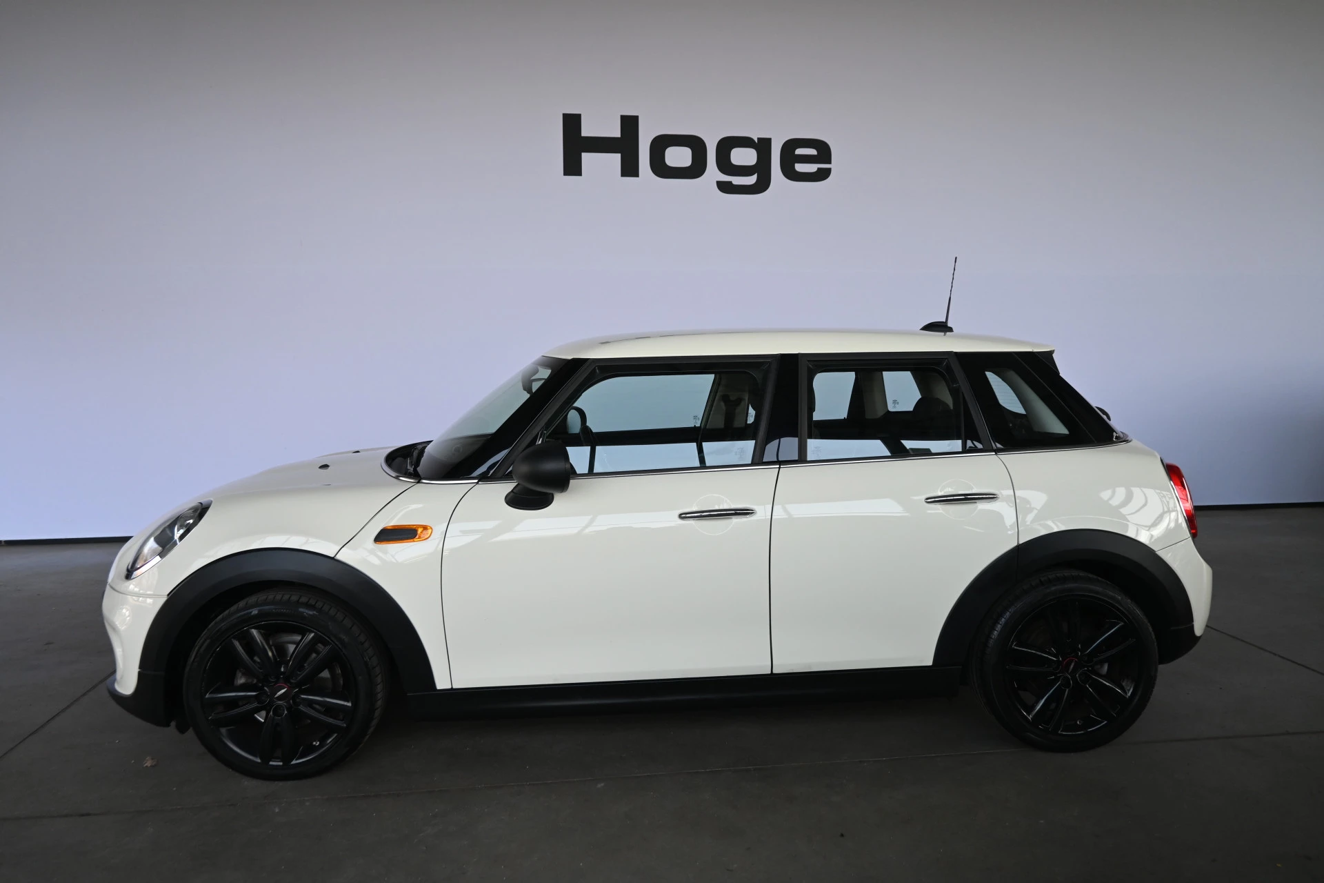 Hoofdafbeelding MINI One