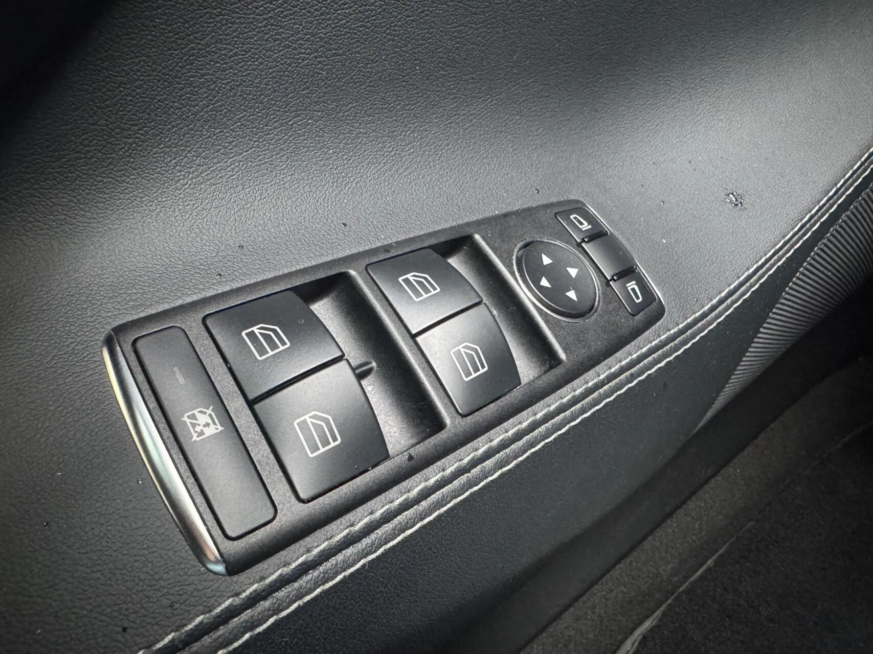 Hoofdafbeelding Tesla Model S