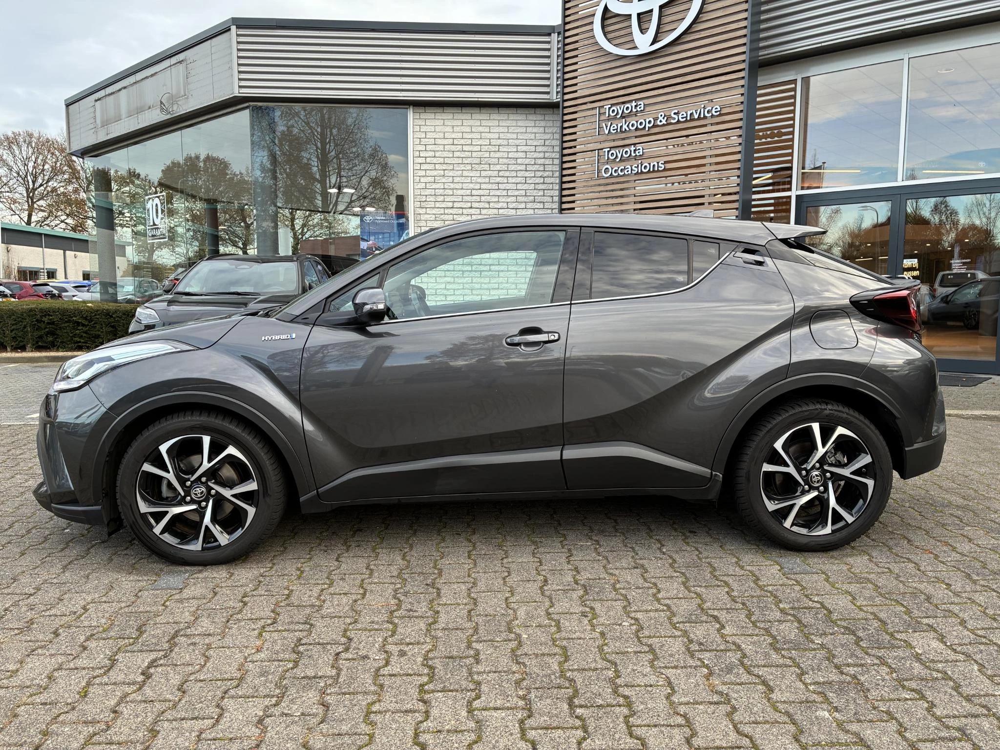 Hoofdafbeelding Toyota C-HR