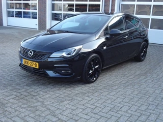 Opel Astra 1.4 Turbo 145 PK Automaat ,Navi ,Stoelverwarming ,Parkeerhulp ,Alcantara bekleding