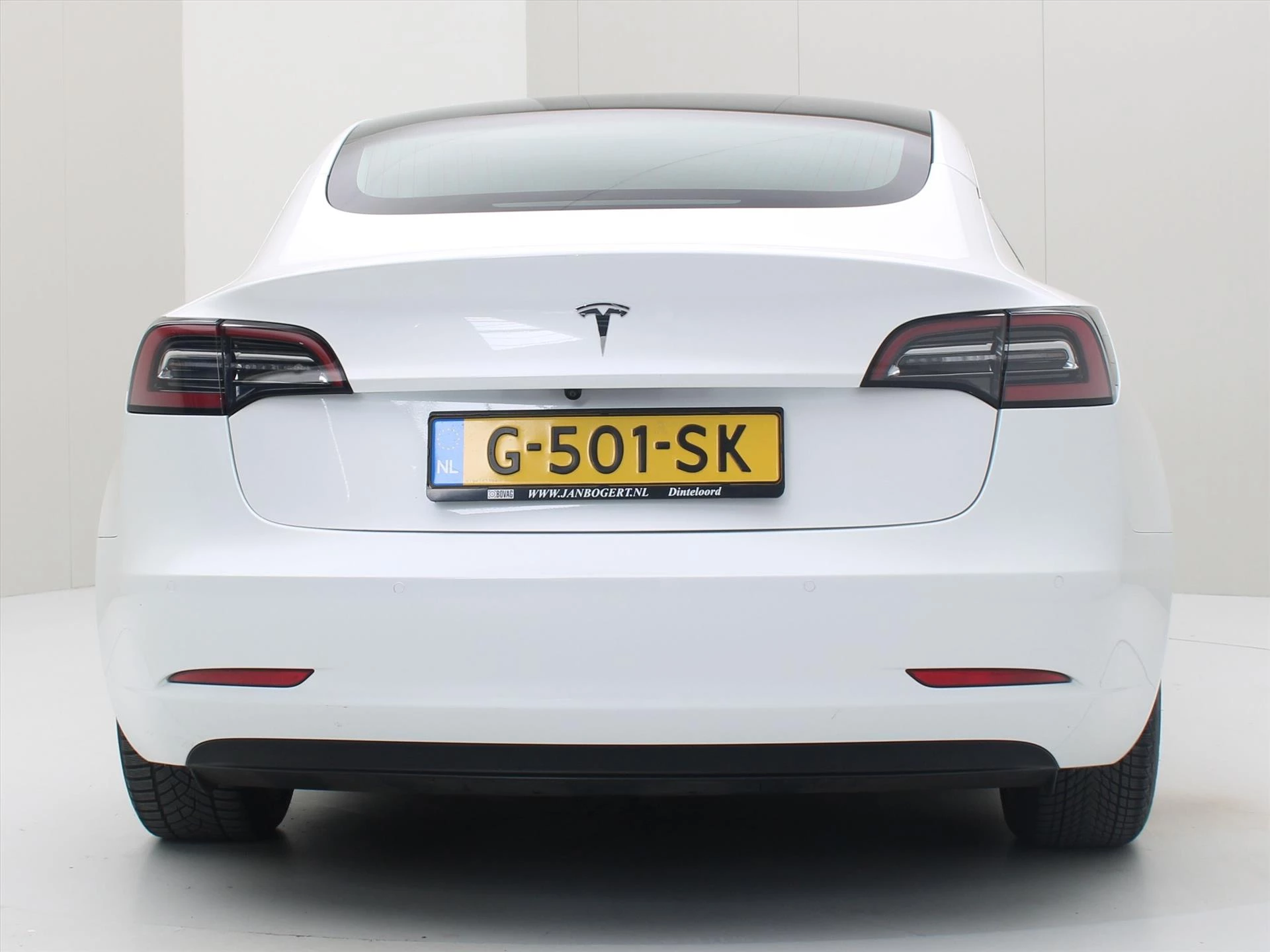 Hoofdafbeelding Tesla Model 3