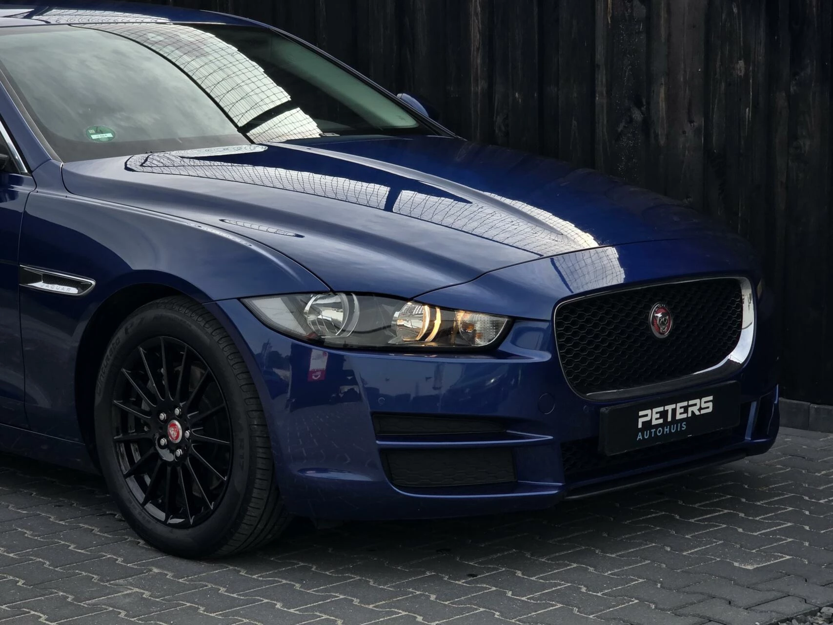 Hoofdafbeelding Jaguar XE