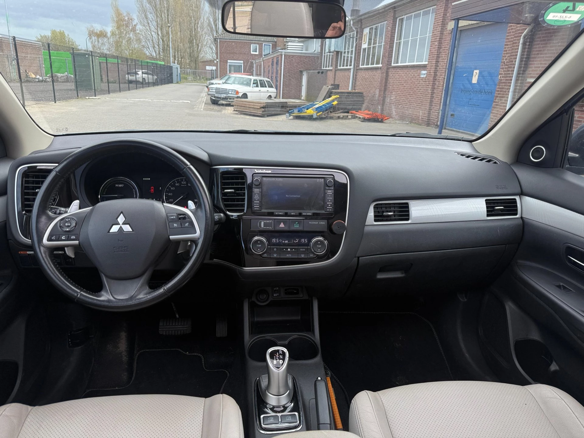 Hoofdafbeelding Mitsubishi Outlander