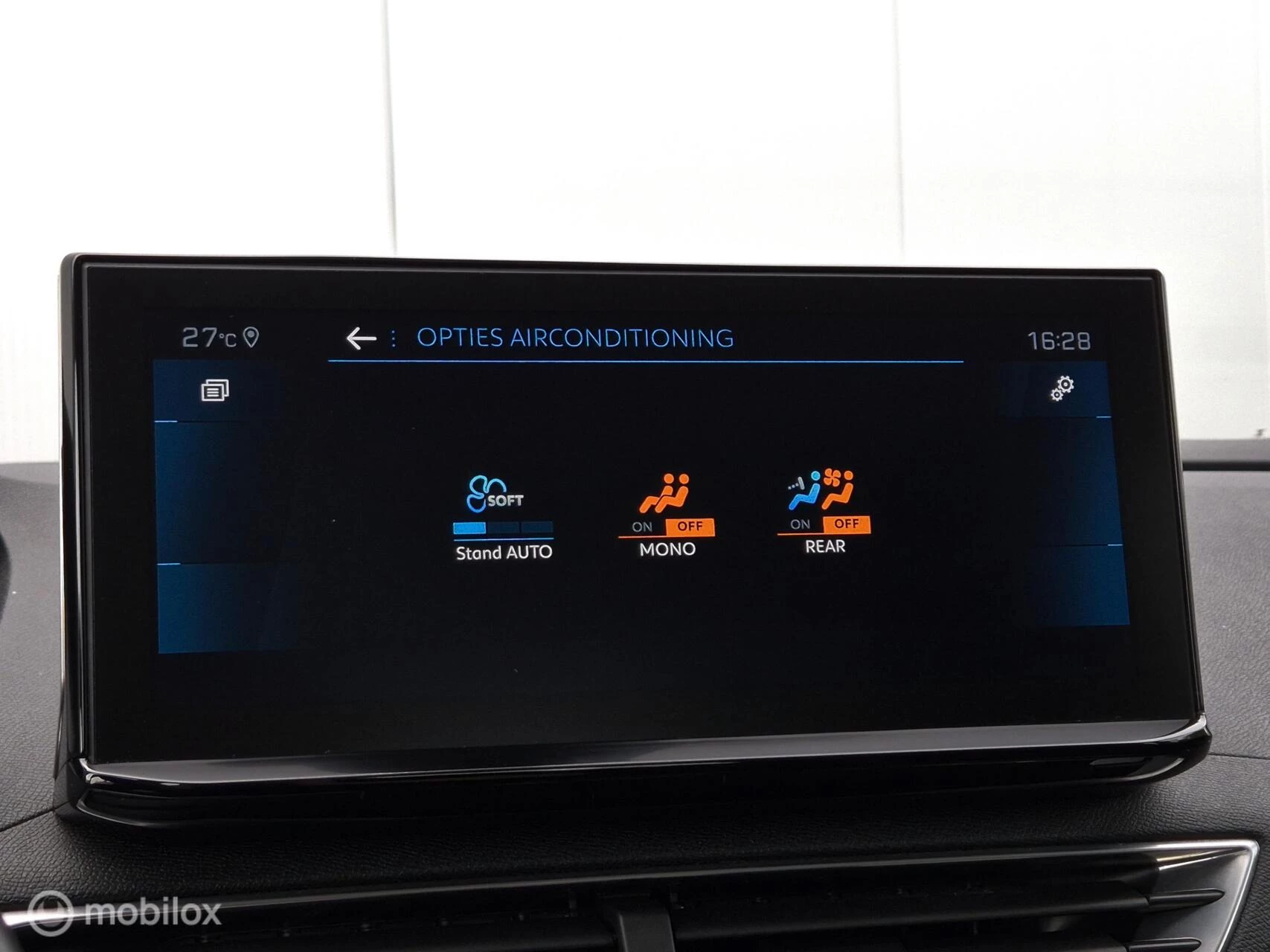 Hoofdafbeelding Peugeot 5008