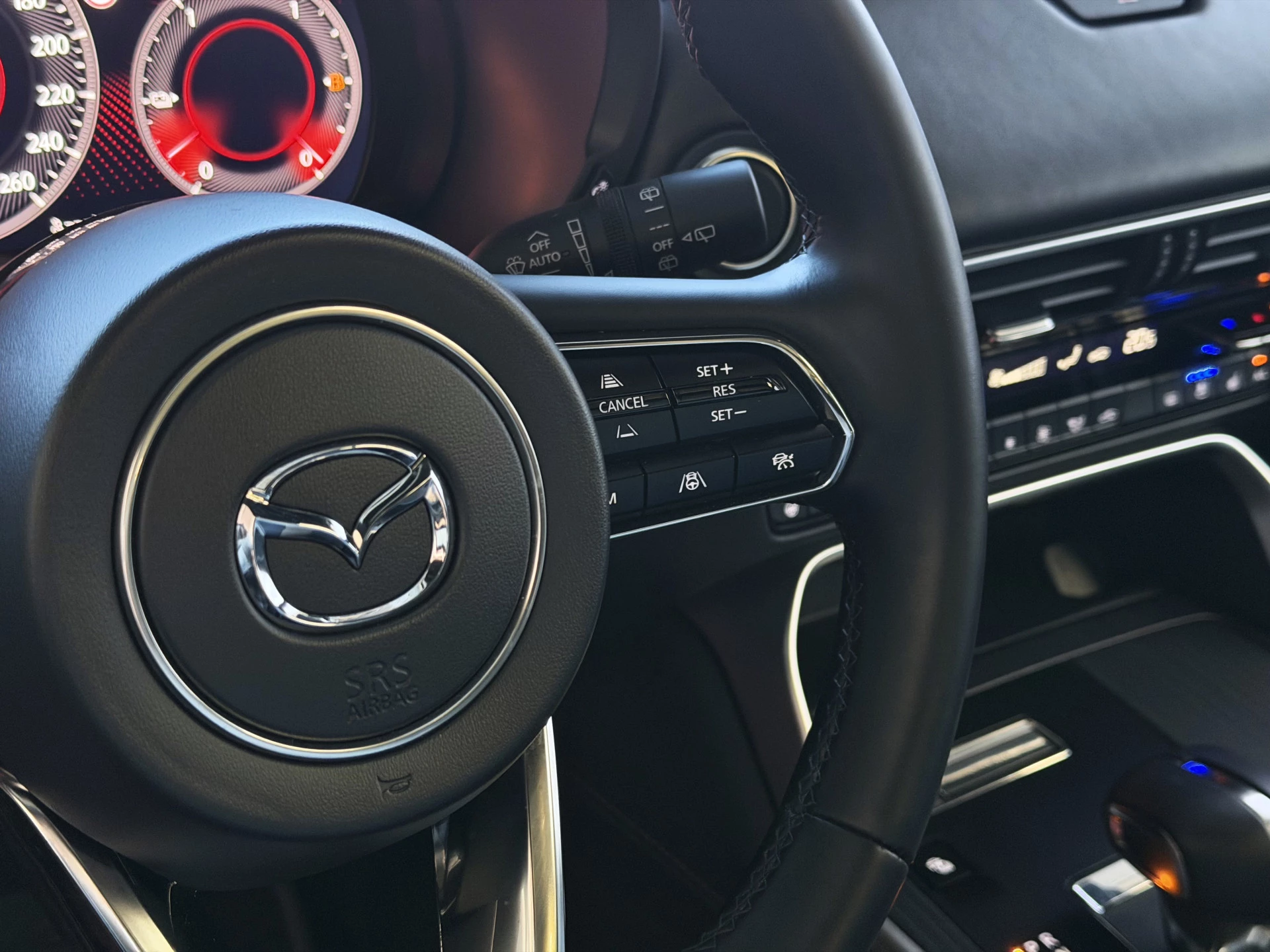 Hoofdafbeelding Mazda CX-60