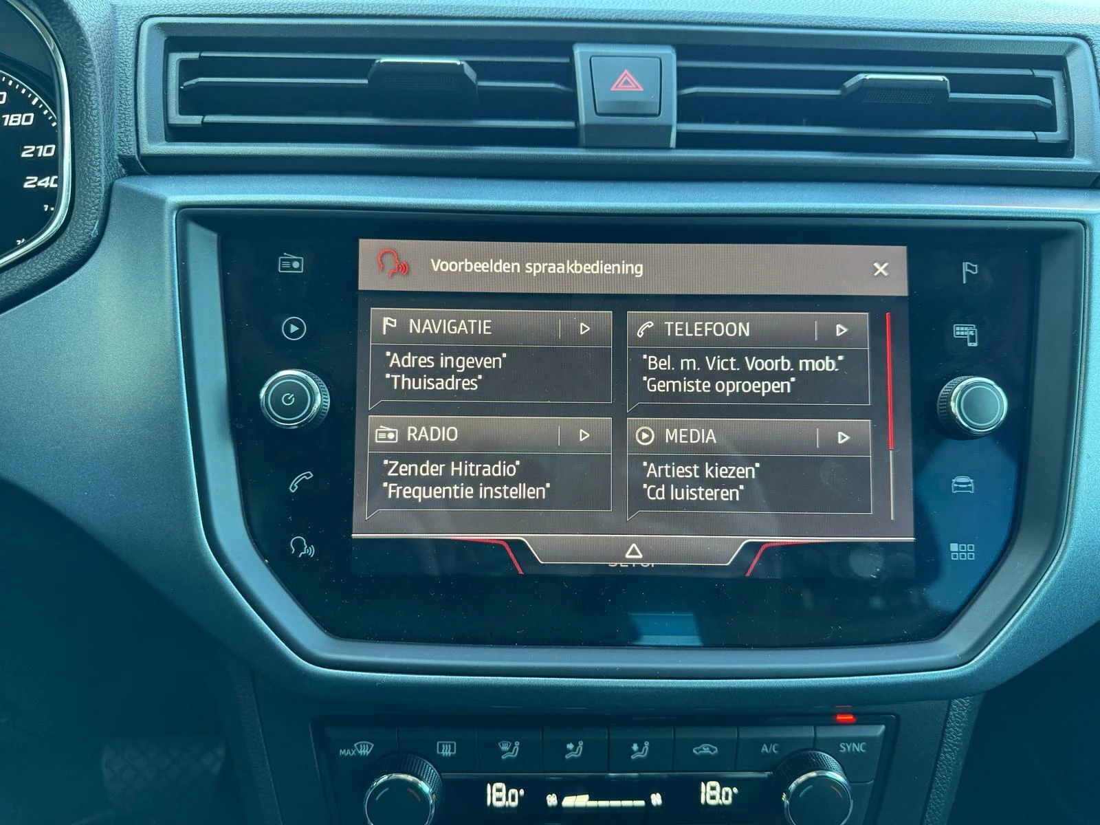Hoofdafbeelding SEAT Arona