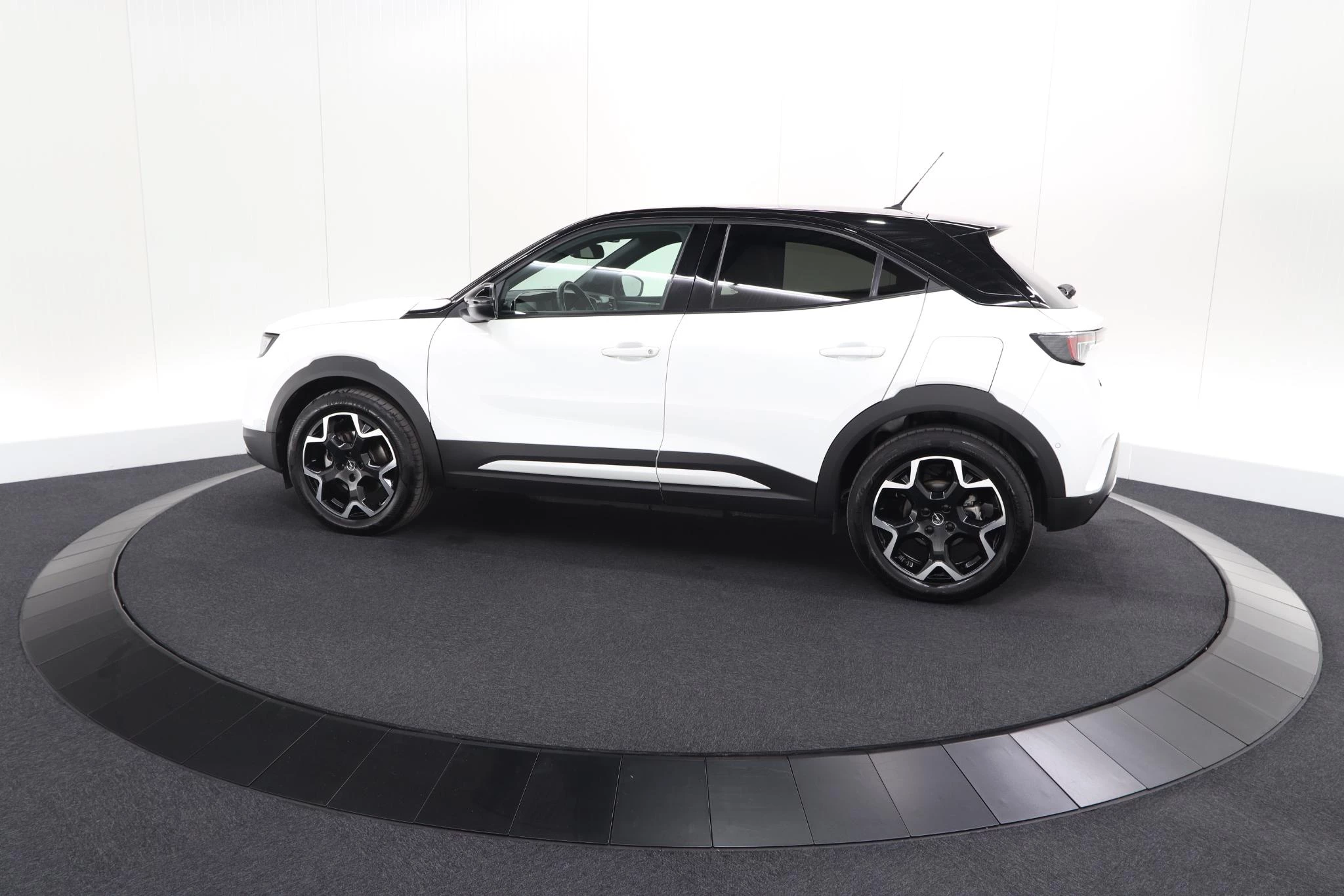 Hoofdafbeelding Opel Mokka-e