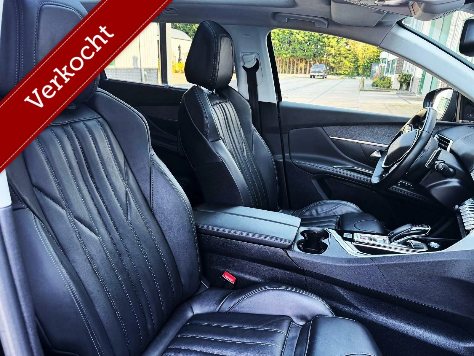 Hoofdafbeelding Peugeot 5008
