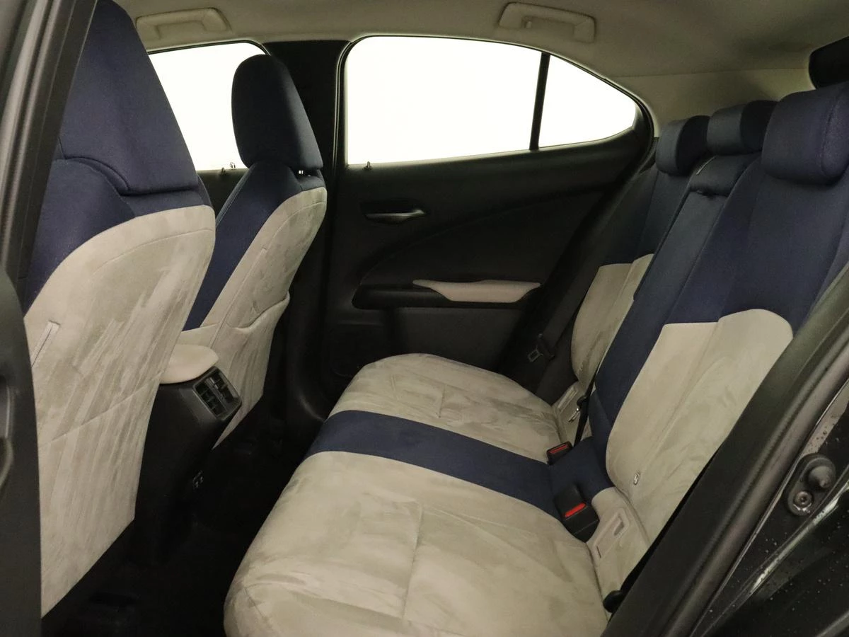Hoofdafbeelding Lexus UX