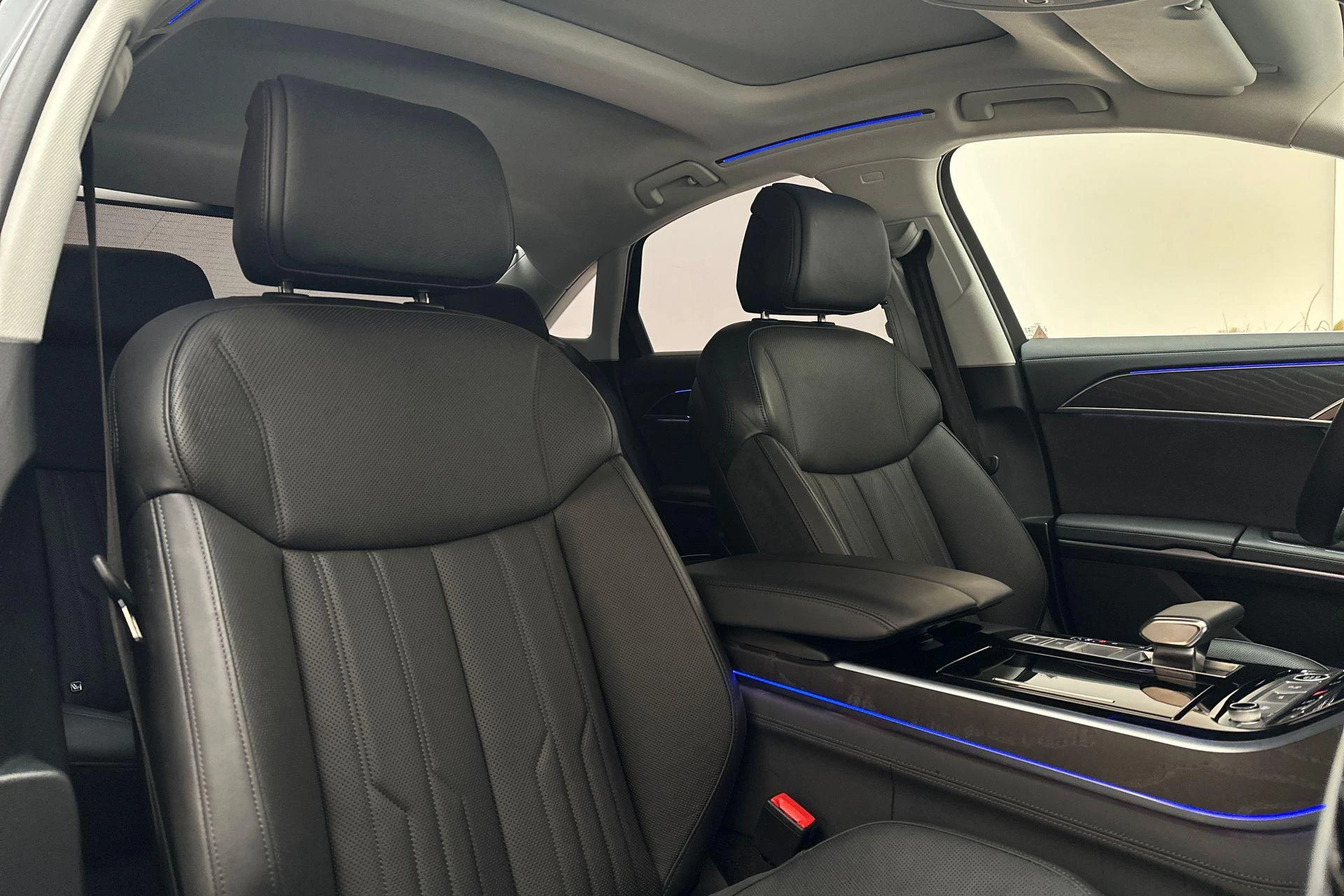 Hoofdafbeelding Audi A8
