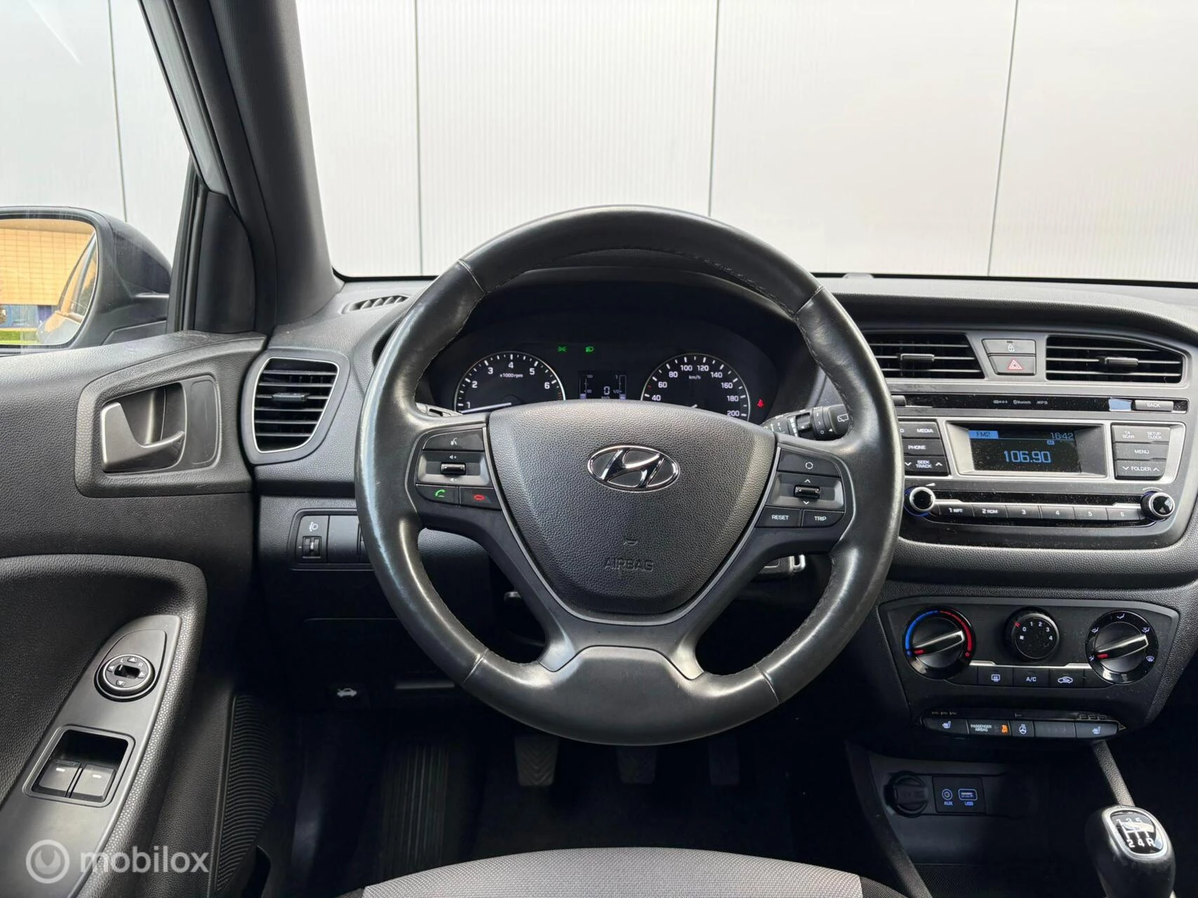 Hoofdafbeelding Hyundai i20
