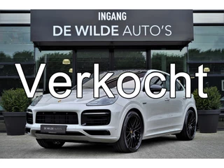 Porsche Cayenne Coupé 3.0 E-Hybrid SportDesign Krijt Pano Trekhaak 18-weg Stoelventilatie Keyless 360-camera