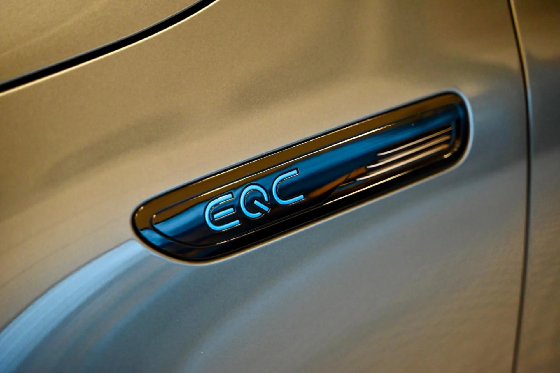 Hoofdafbeelding Mercedes-Benz EQC