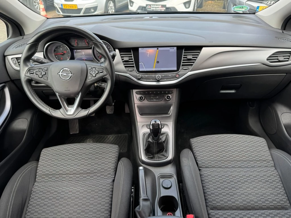 Hoofdafbeelding Opel Astra