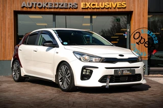 Hoofdafbeelding Kia Rio Kia Rio 1.0 TGDI DynamicLine GT Line Lane Assist LED Stuurverw. Carplay Camera 17''LM