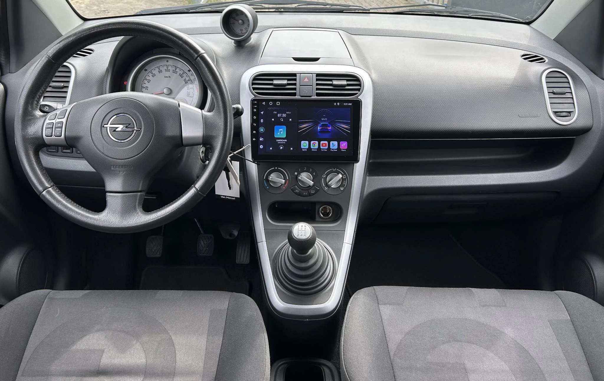 Hoofdafbeelding Opel Agila
