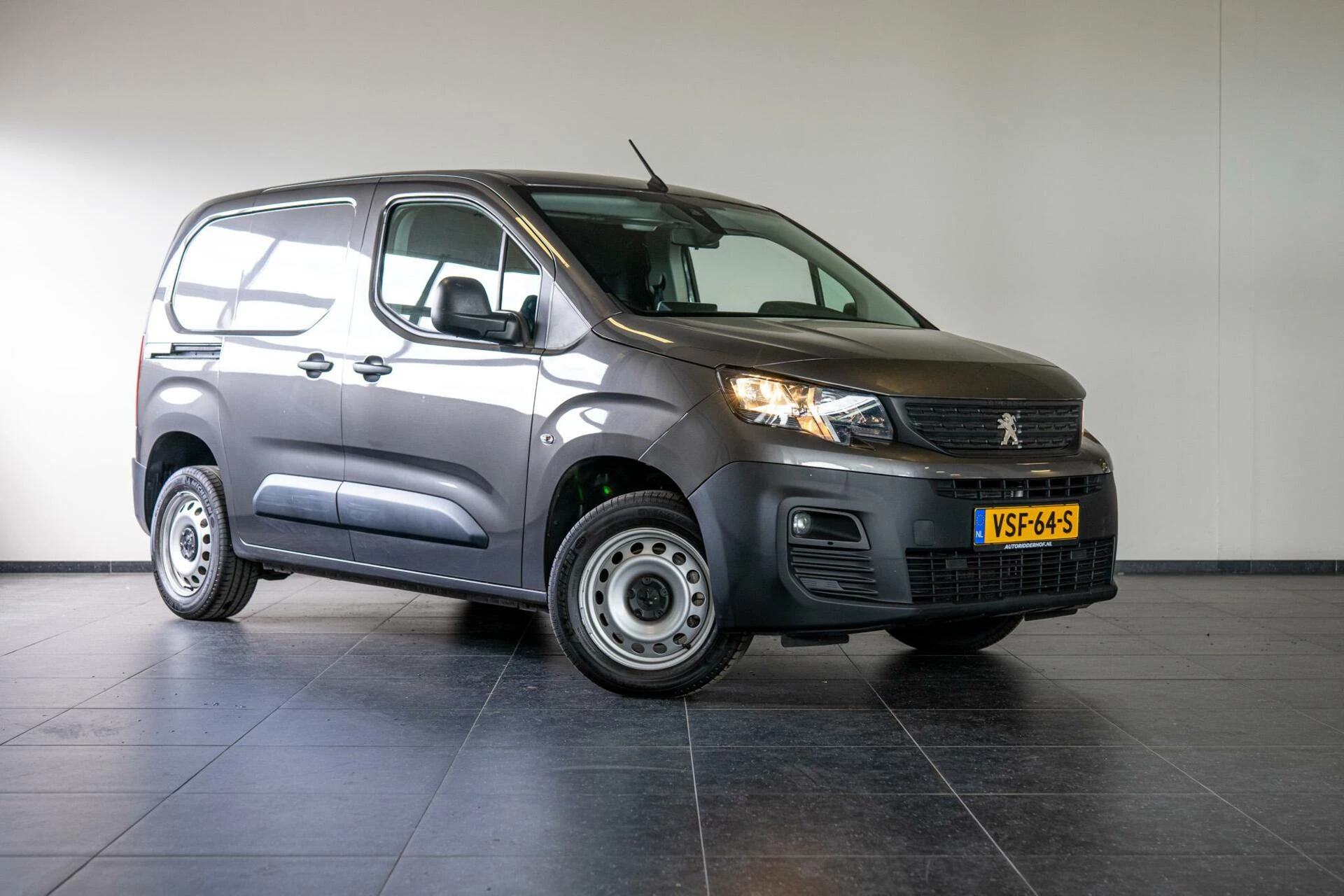 Hoofdafbeelding Peugeot Partner