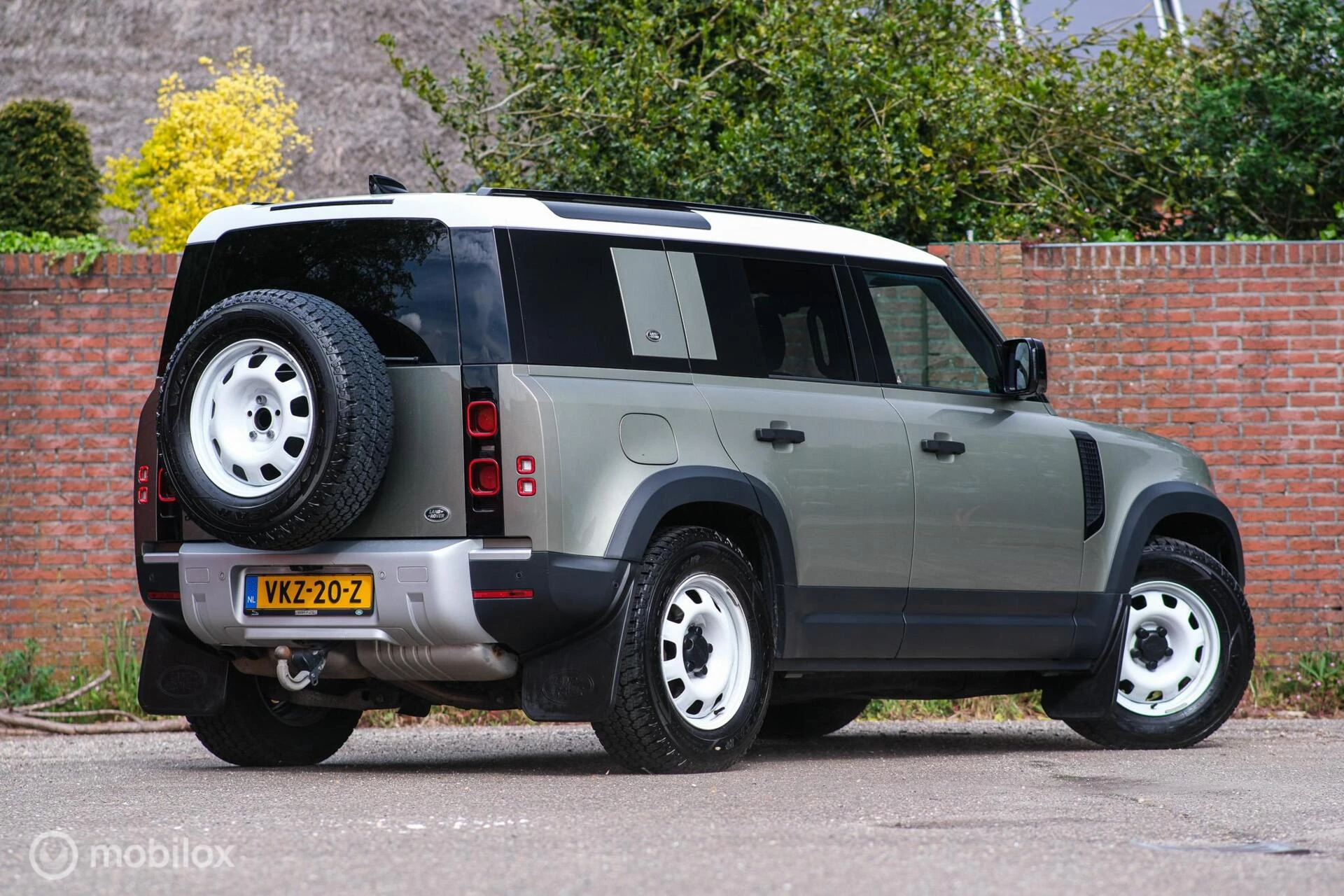 Hoofdafbeelding Land Rover Defender