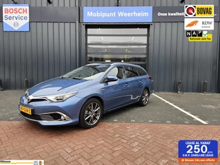 Toyota Auris 1.8 Hybrid Executive Panoramadak