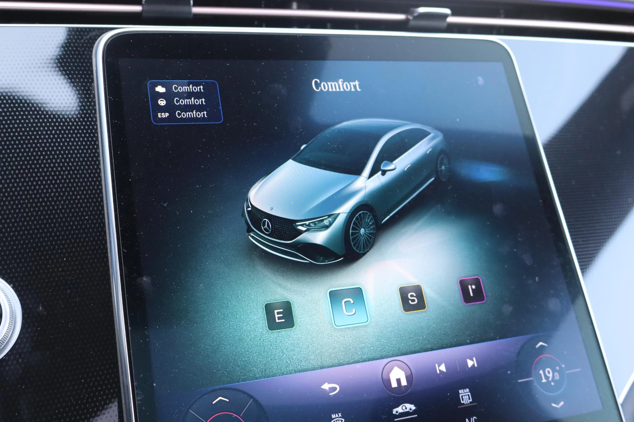 Hoofdafbeelding Mercedes-Benz EQE