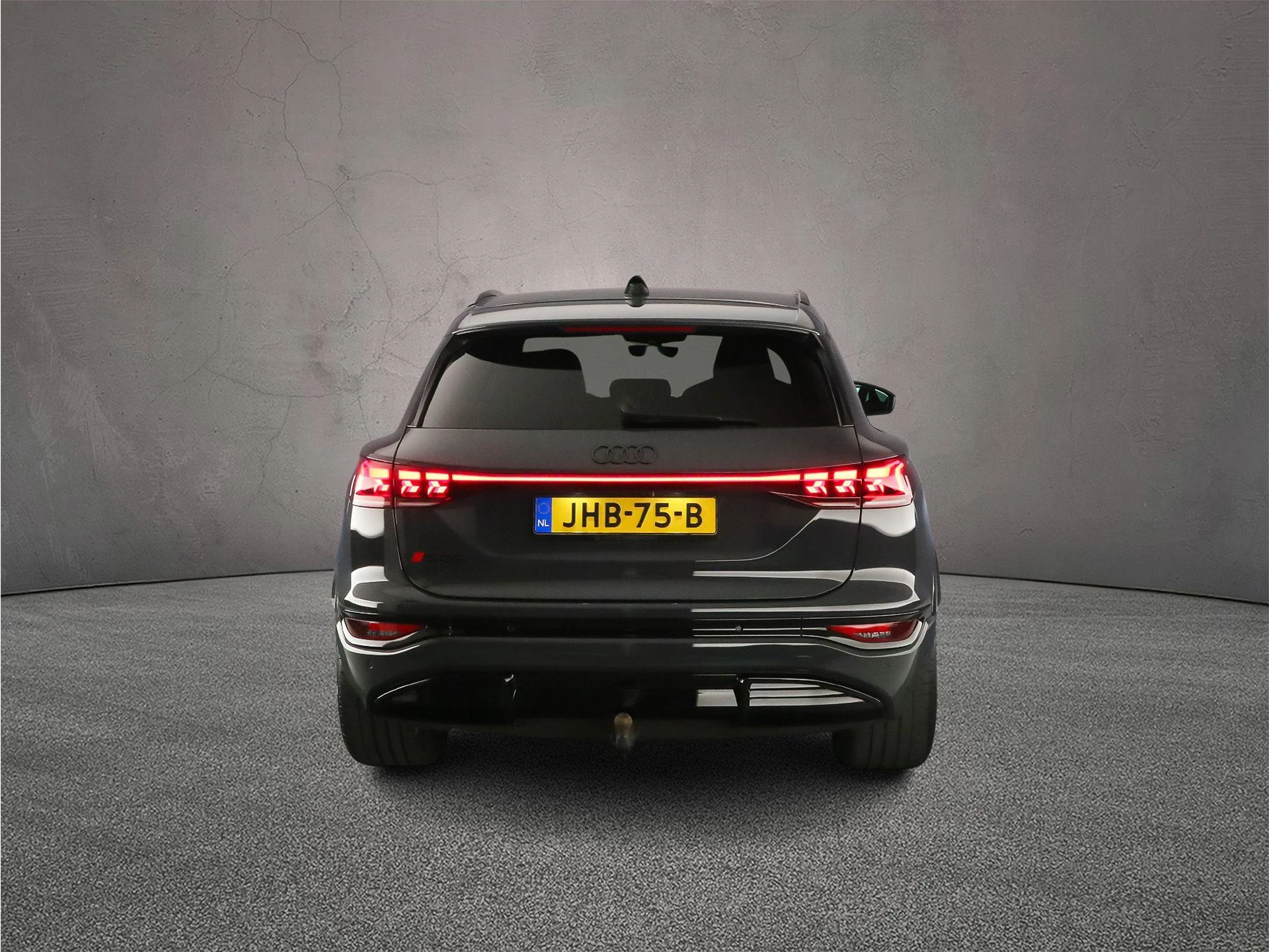Hoofdafbeelding Audi SQ6 e-tron