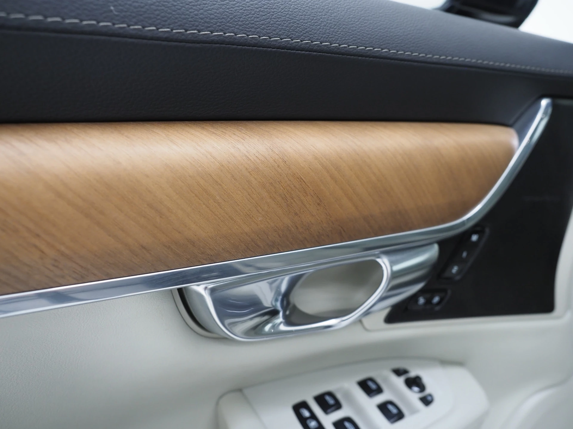 Hoofdafbeelding Volvo V90