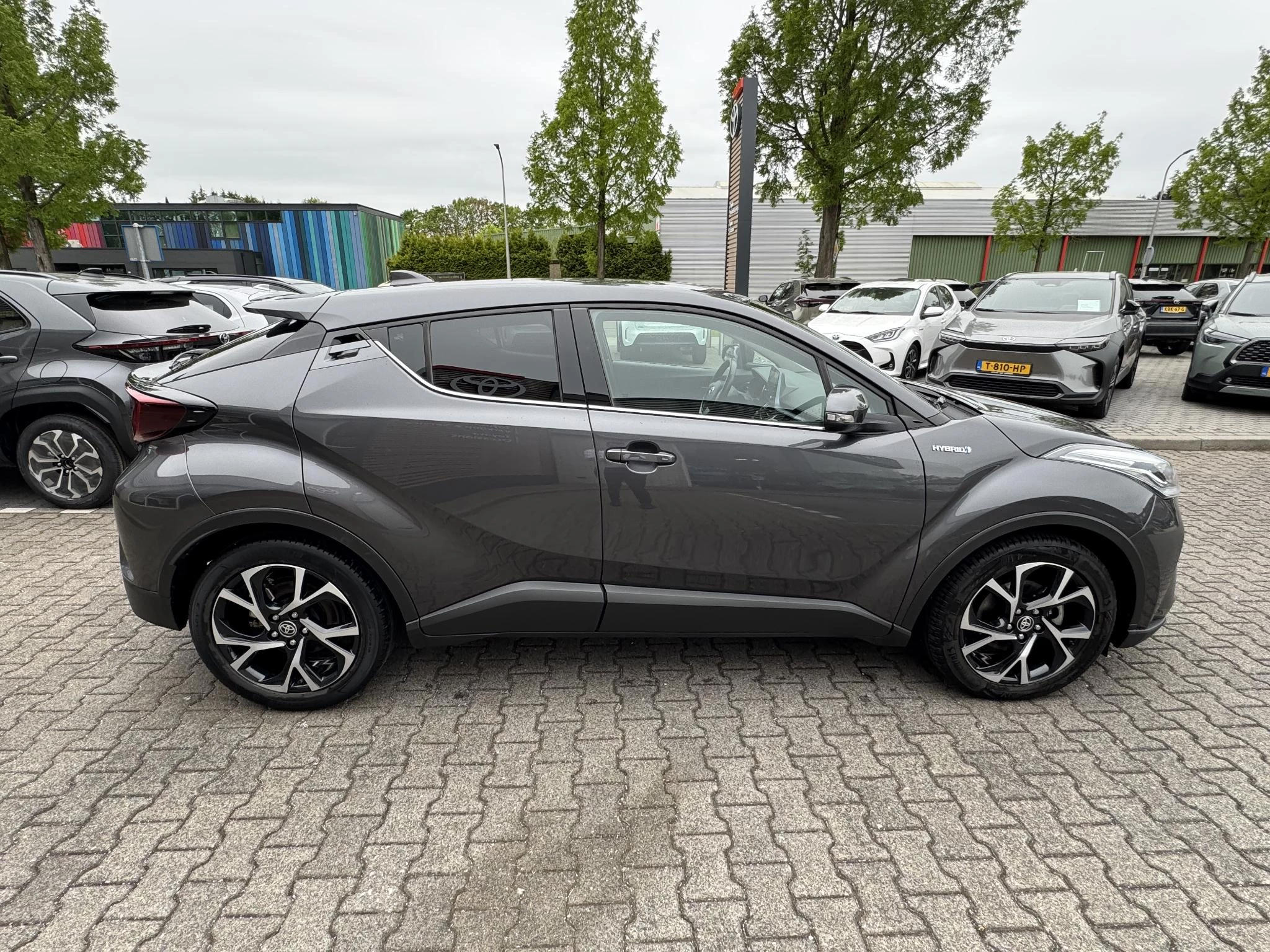 Hoofdafbeelding Toyota C-HR