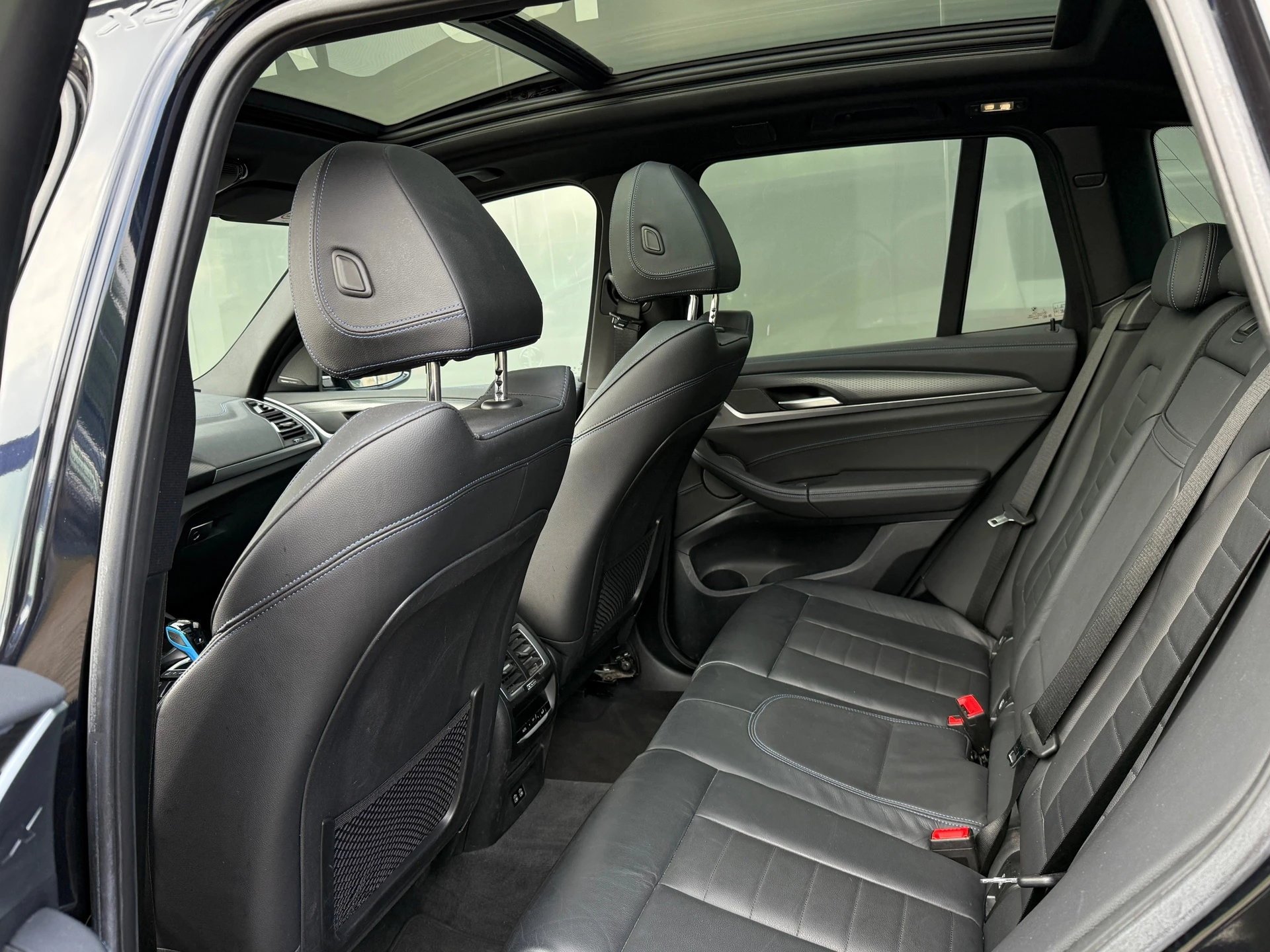Hoofdafbeelding BMW iX3