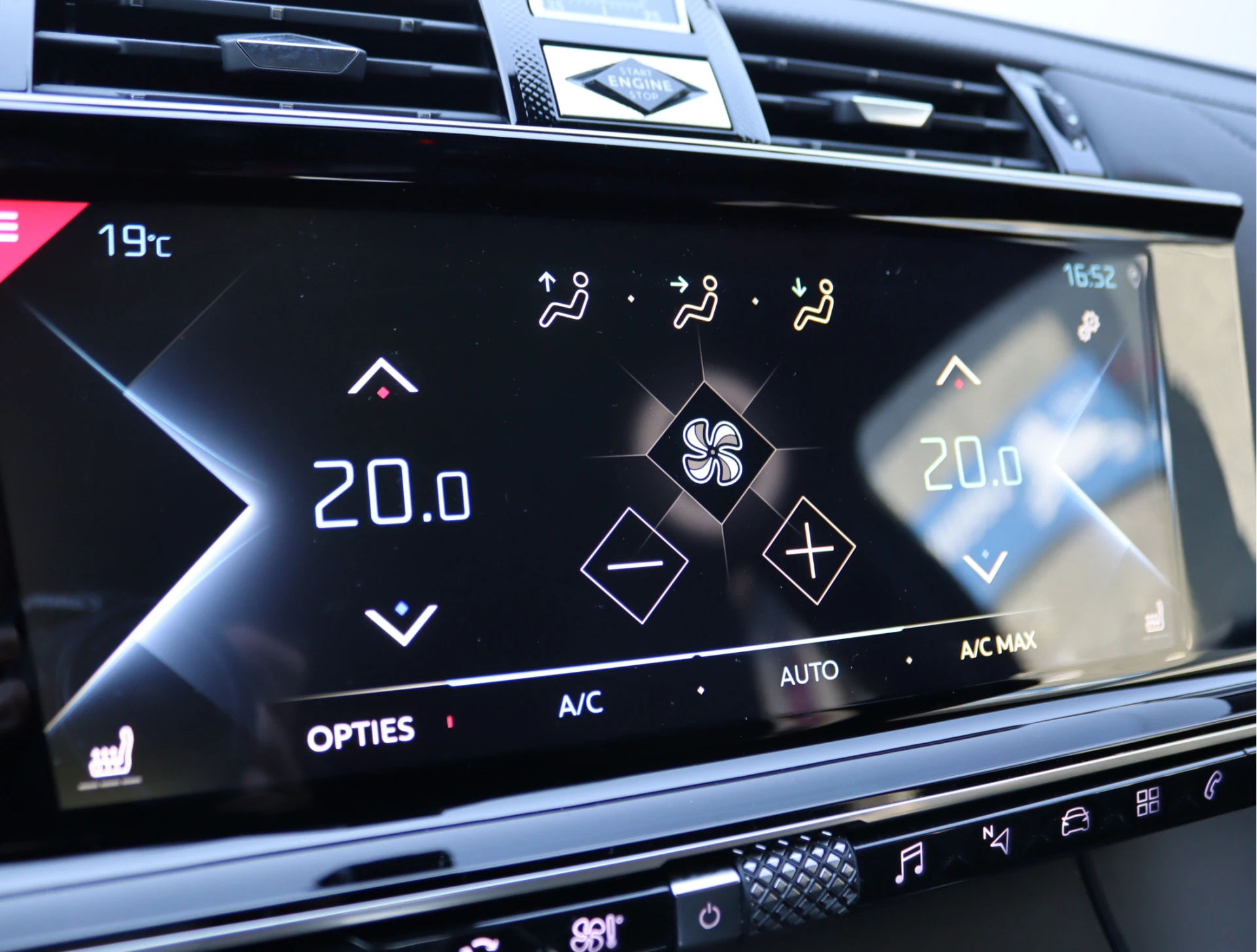 Hoofdafbeelding DS DS 7