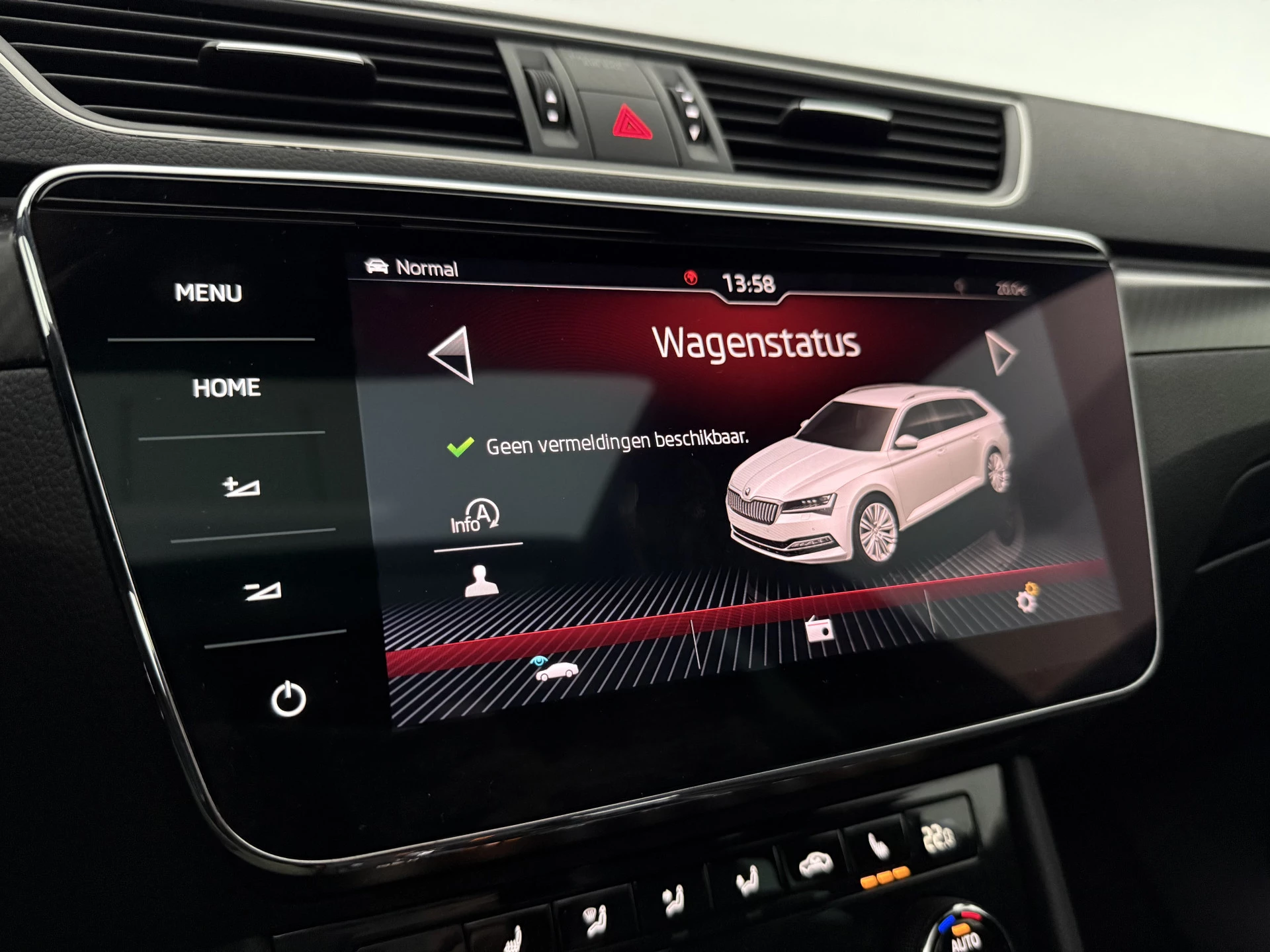 Hoofdafbeelding Škoda Superb