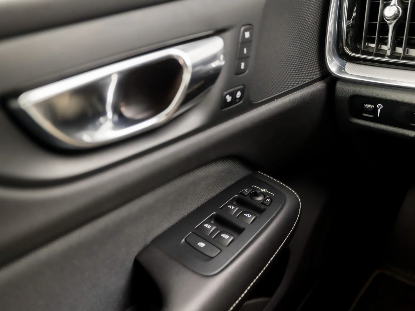 Hoofdafbeelding Volvo S60