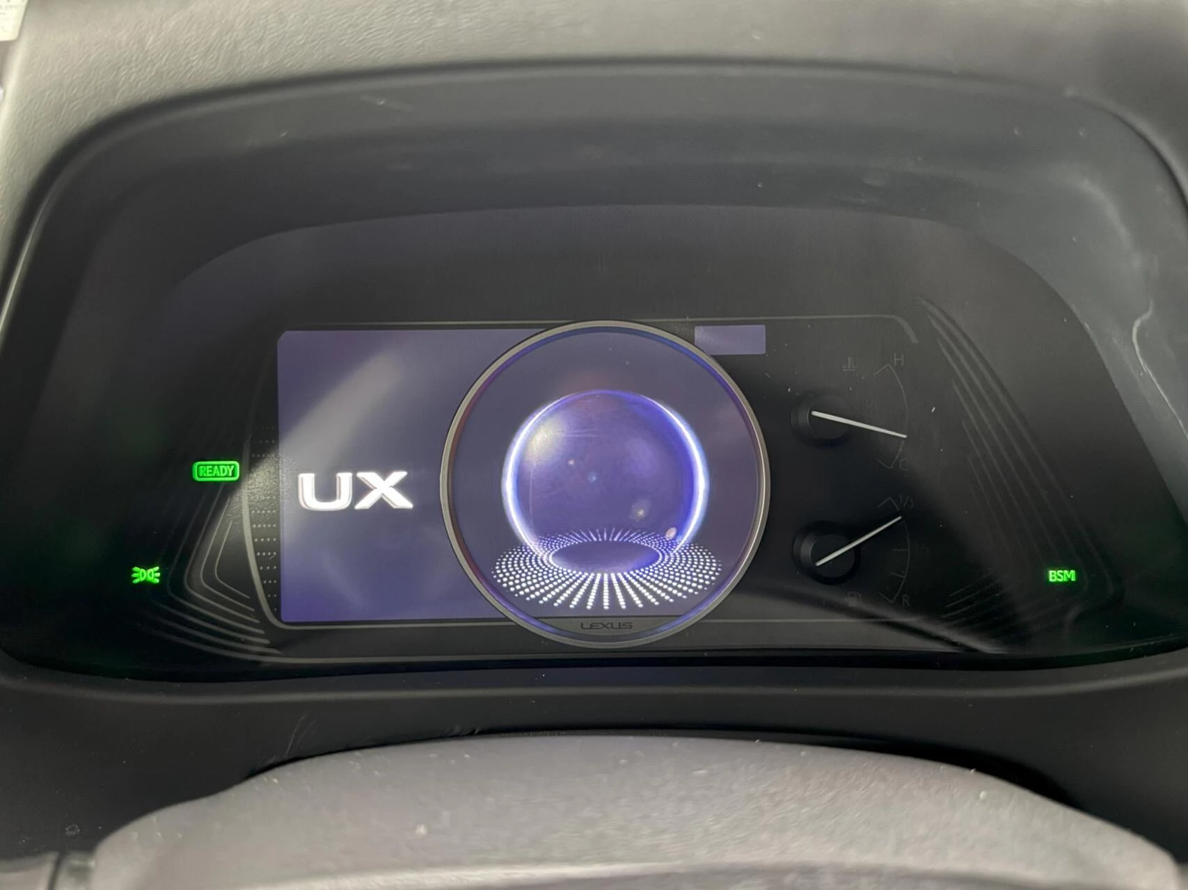 Hoofdafbeelding Lexus UX