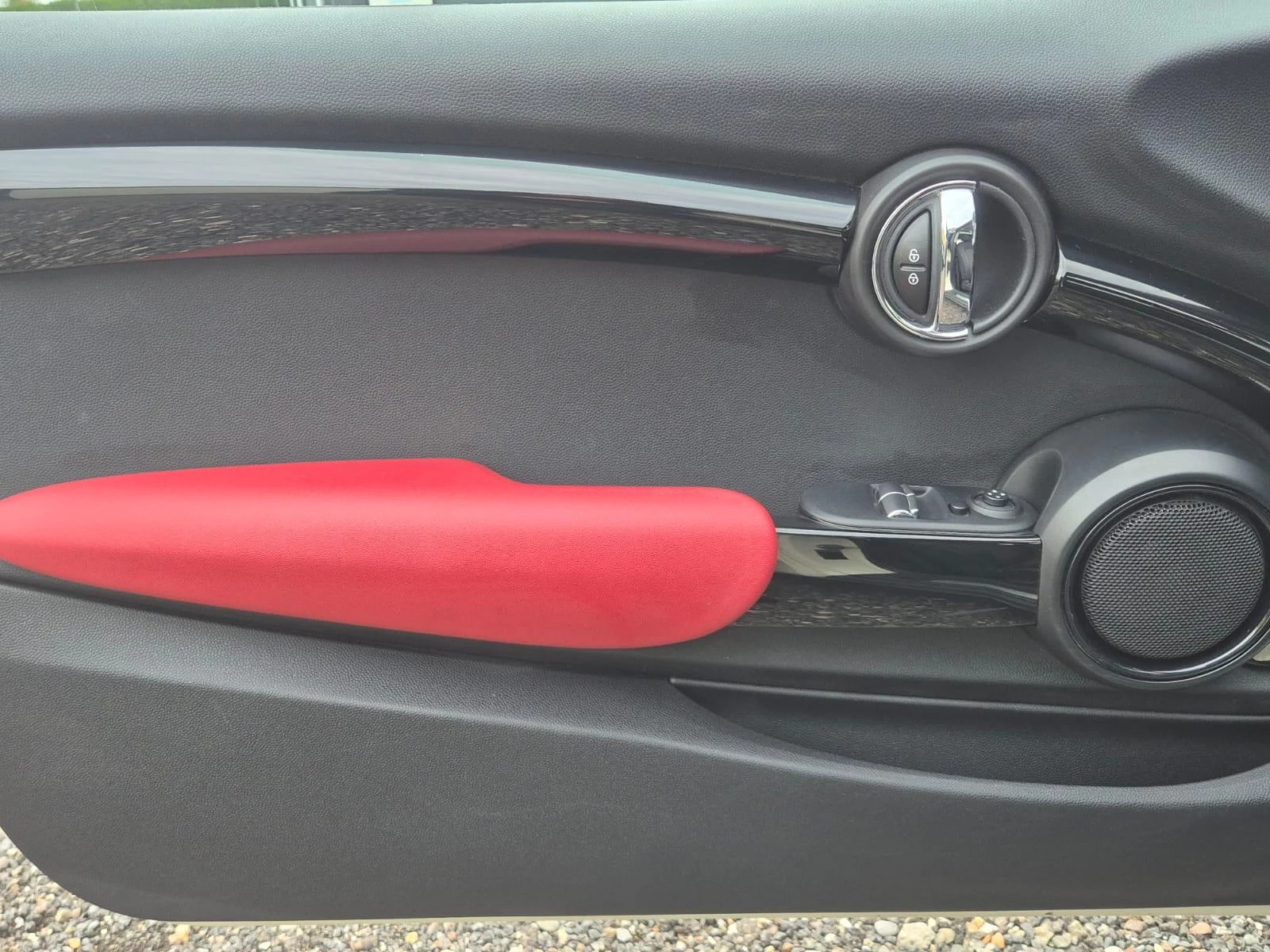 Hoofdafbeelding MINI One