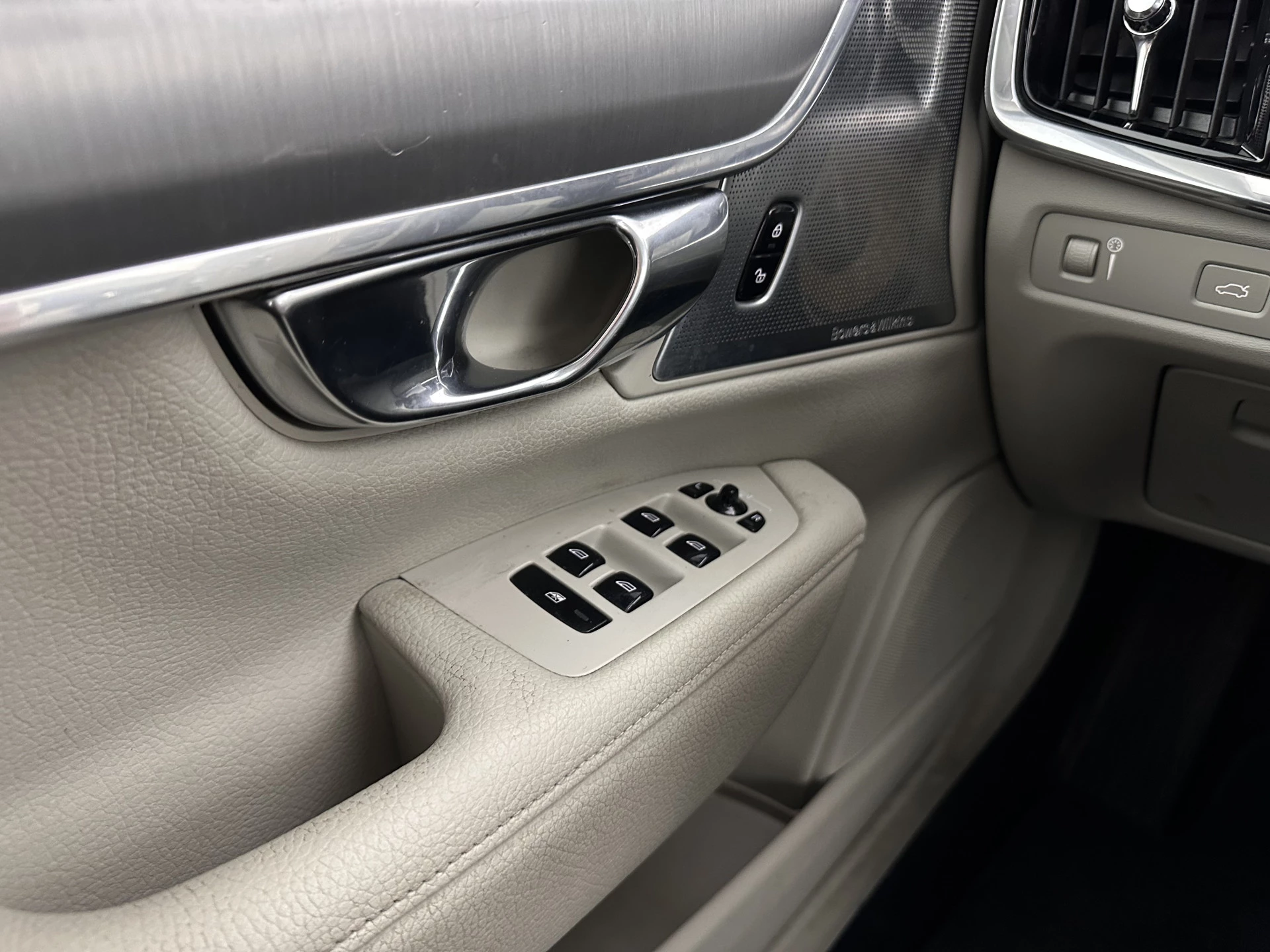 Hoofdafbeelding Volvo V90