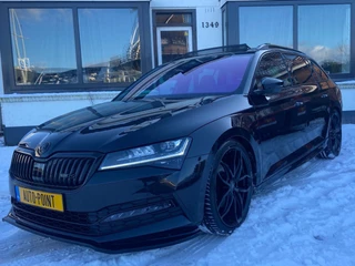 Skoda Superb Combi 1.5TSI RS-SPORTLINE/PANO/MAXTON/VIRTUAL