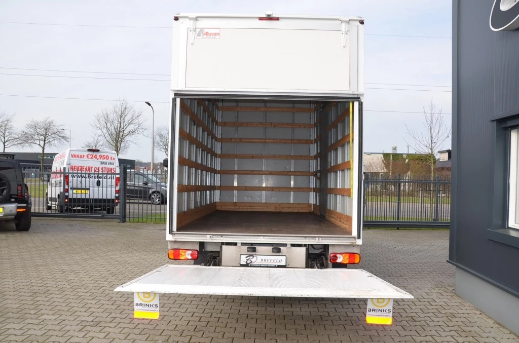 Hoofdafbeelding Nissan NV400