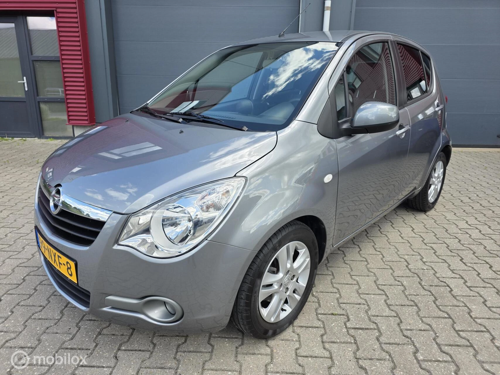 Hoofdafbeelding Opel Agila