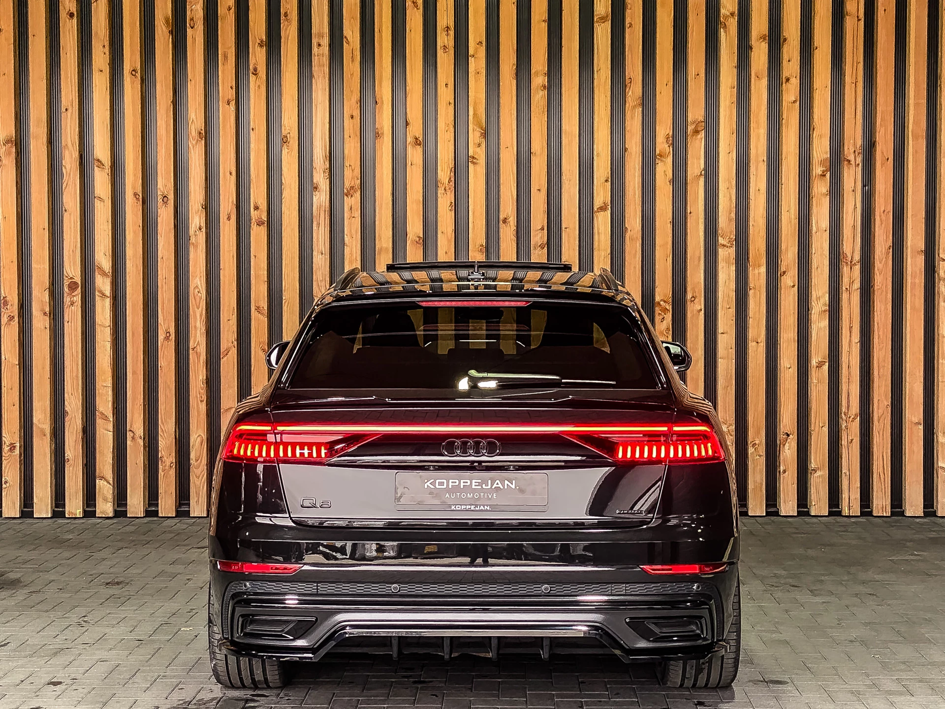 Hoofdafbeelding Audi Q8