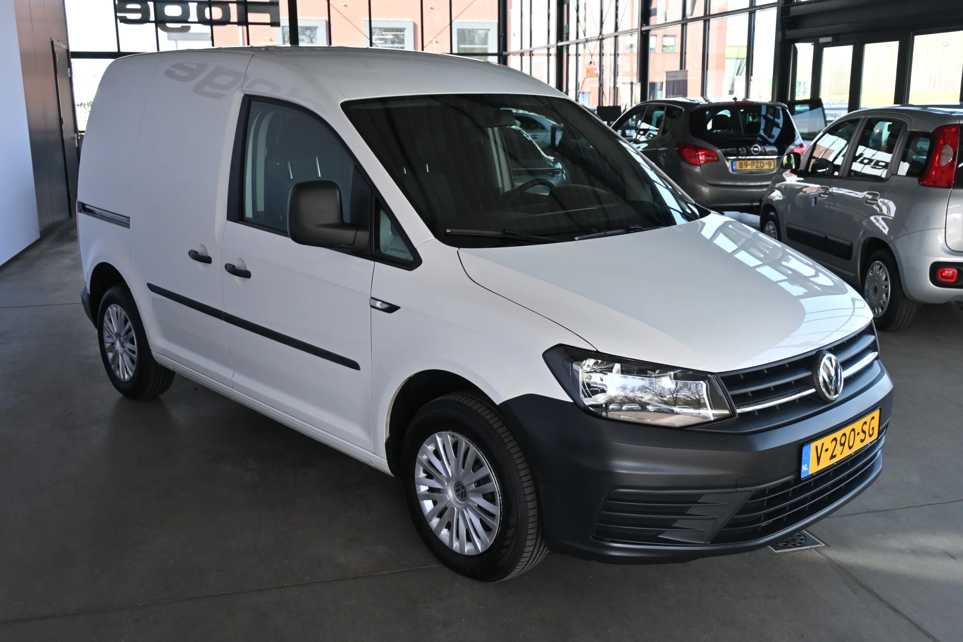 Hoofdafbeelding Volkswagen Caddy