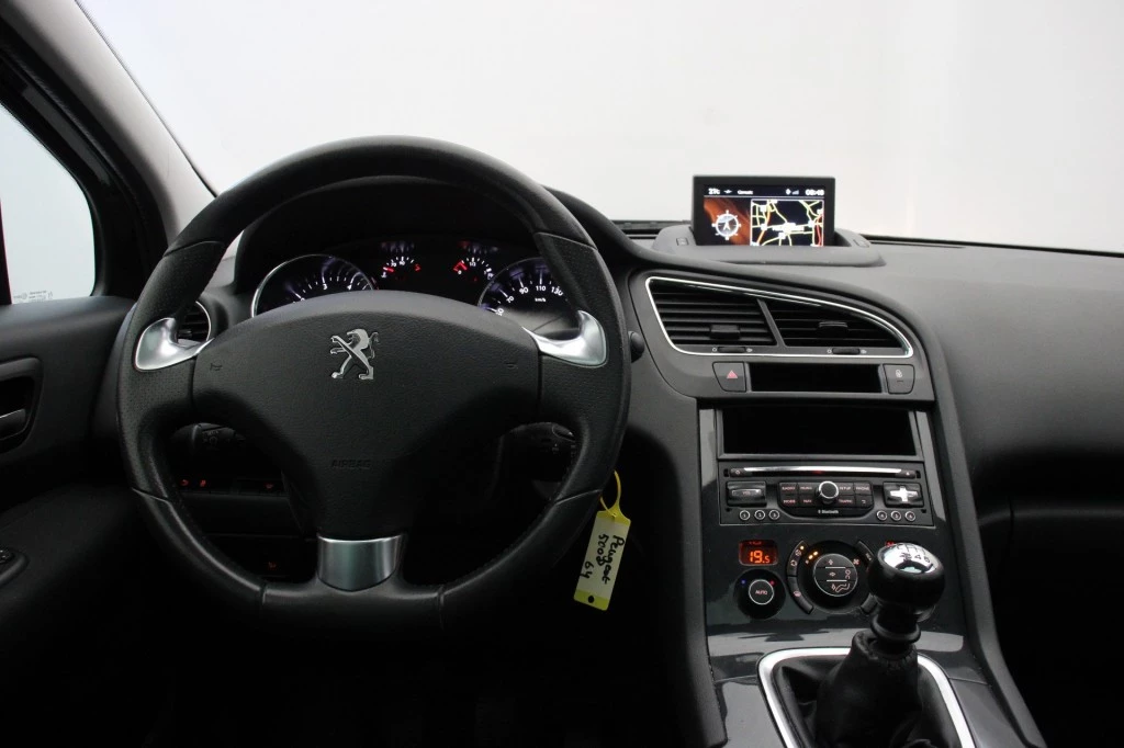 Hoofdafbeelding Peugeot 5008