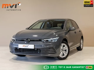 Volkswagen Golf 1.0 TSI Life / 110pk / Stoel en stuur verwarming / Achteruitrij camera / Navigatie /