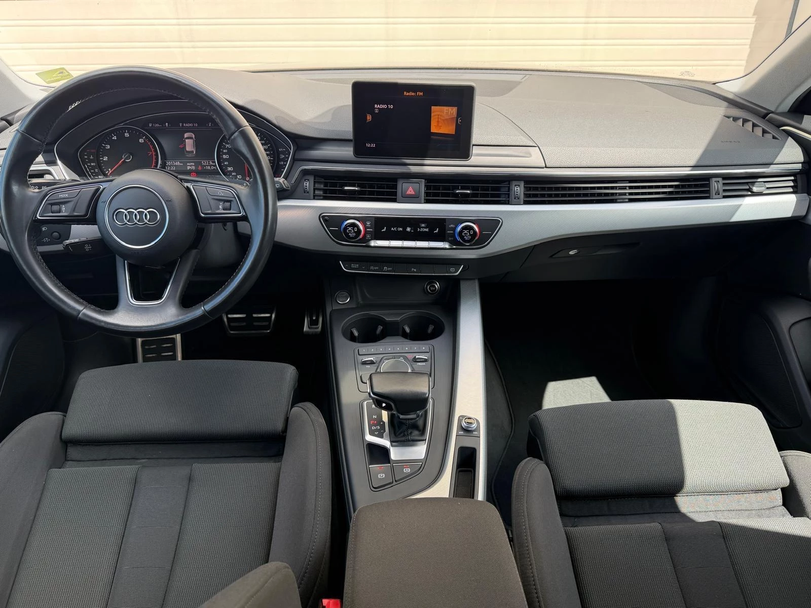 Hoofdafbeelding Audi A4