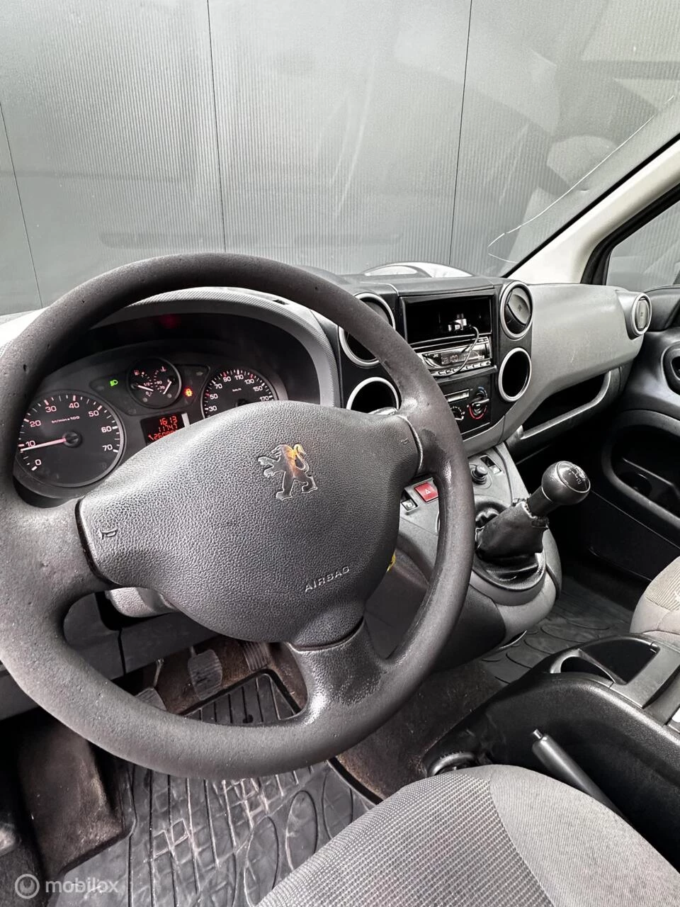 Hoofdafbeelding Peugeot Partner