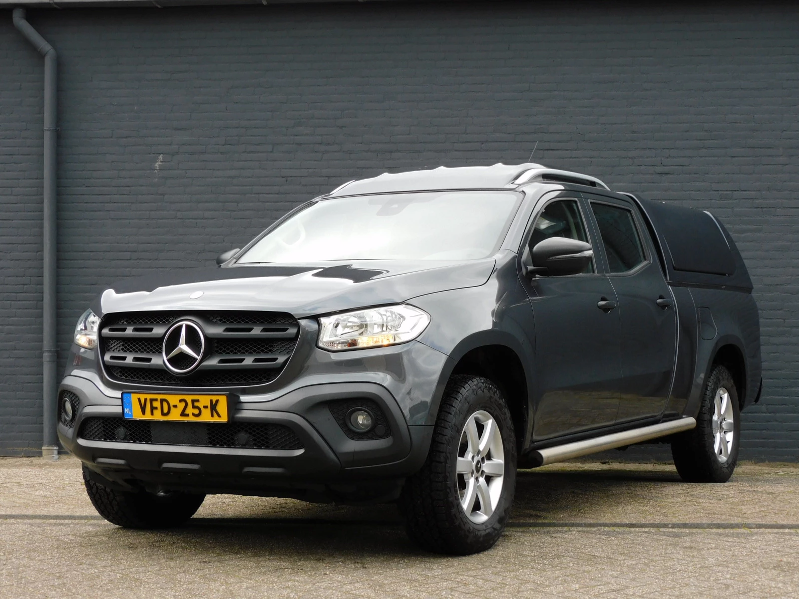 Hoofdafbeelding Mercedes-Benz X-Klasse