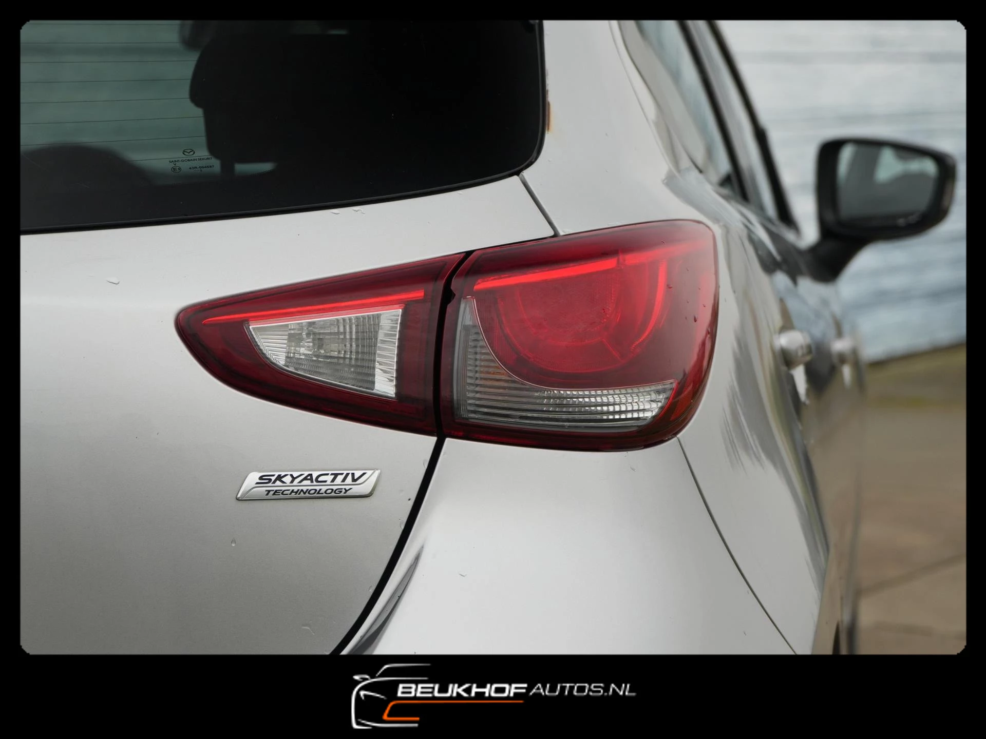 Hoofdafbeelding Mazda 2