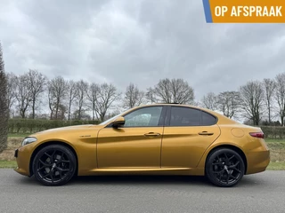 Hoofdafbeelding Alfa Romeo Giulia Alfa Romeo Giulia 2.0t Veloce GT Junior!! 15dkm!! Uniek!!