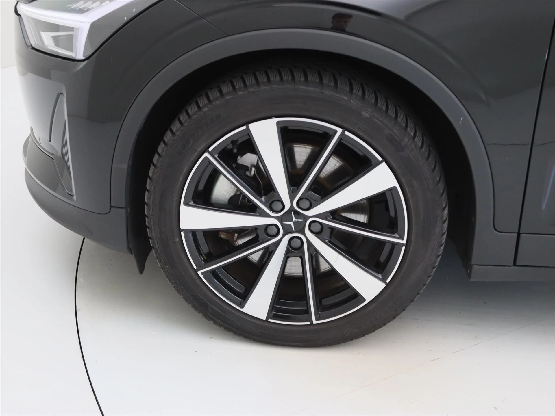 Hoofdafbeelding Polestar 2