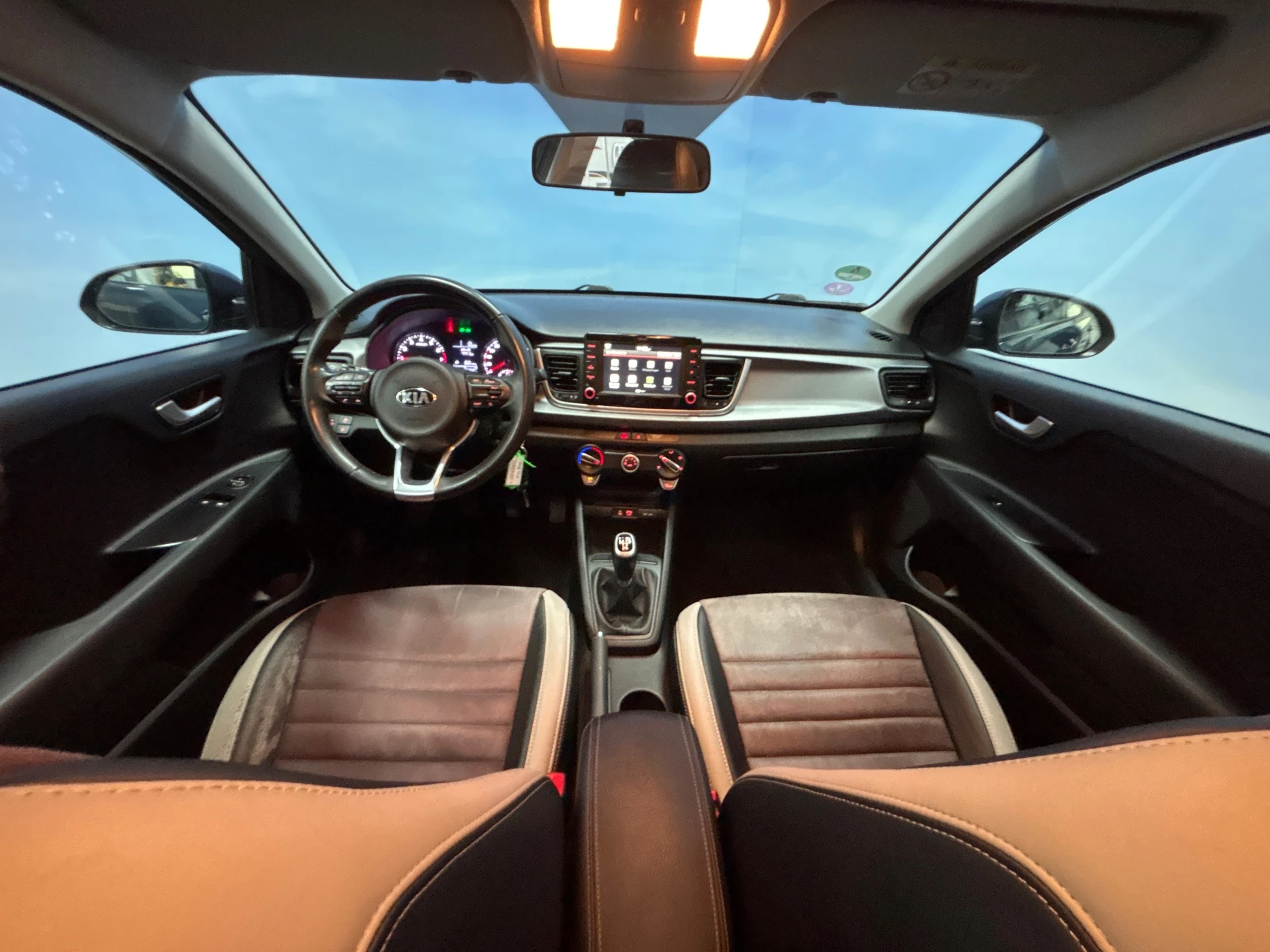 Hoofdafbeelding Kia Rio