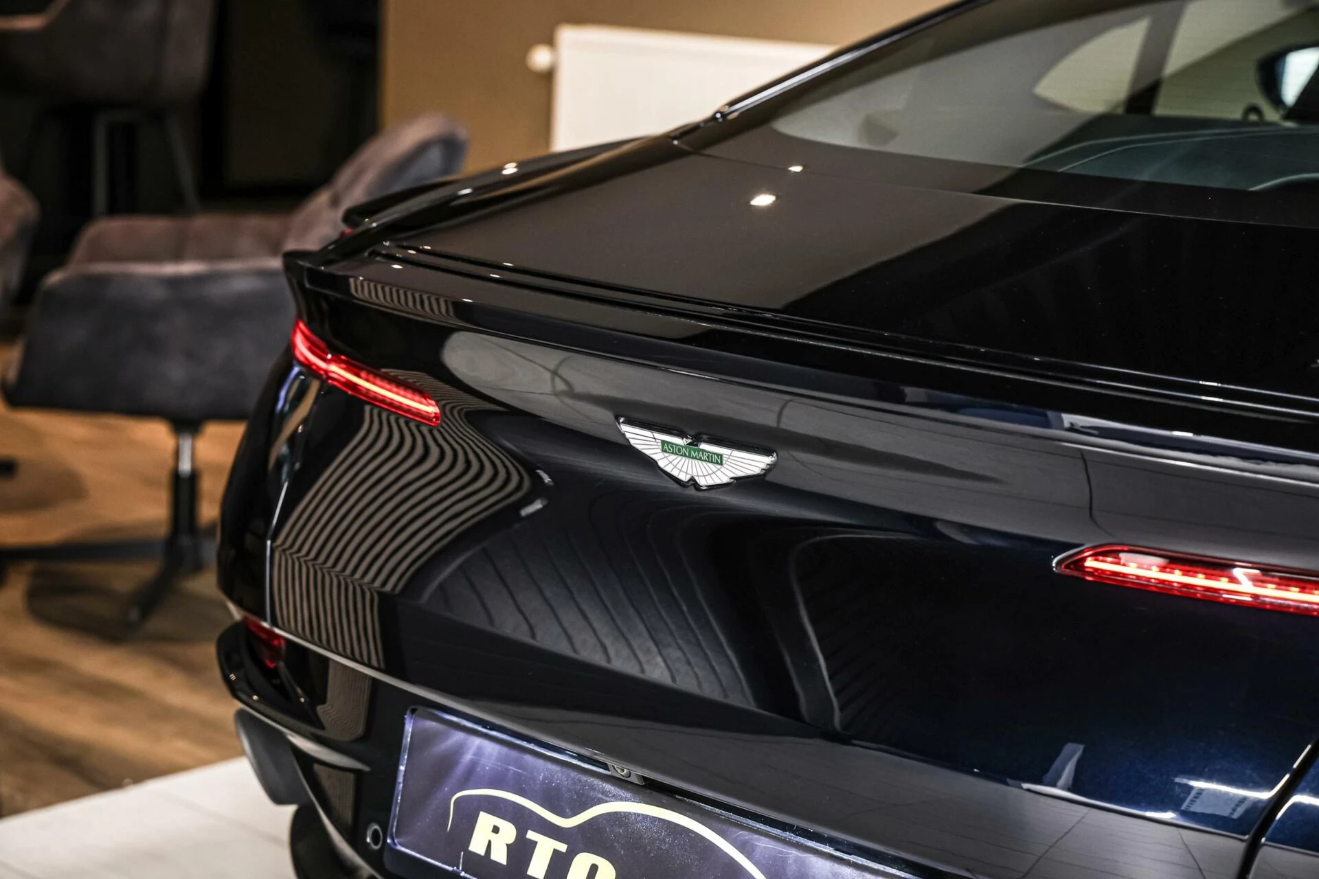 Hoofdafbeelding Aston Martin DB11